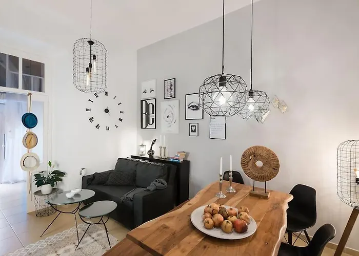 Monte Smith Hill 아파트 *