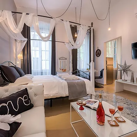 Monte Smith Hill * Rhodes City